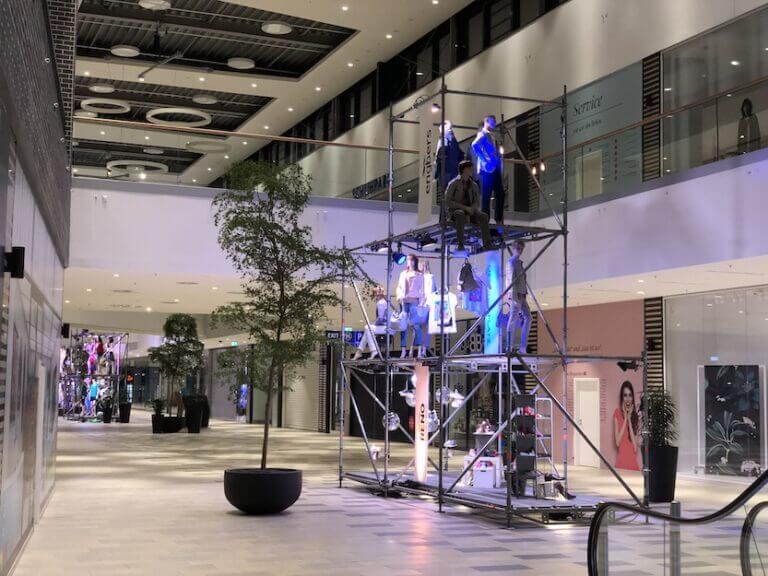 Read more about the article Modeaktion in der huma Shoppingwelt Sankt Augustin